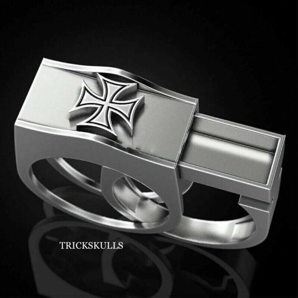Silver Stainless Steel Maltese Cross Secret Compartment Poison Pill Ring Sz 8-12 - Picture 3 of 4
